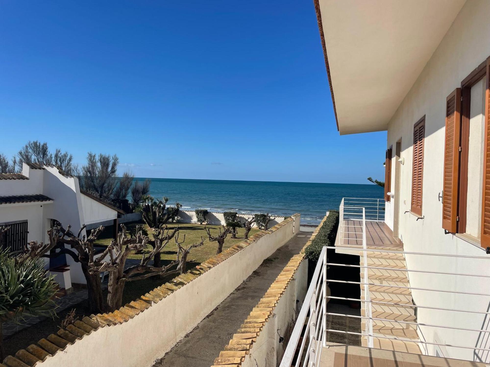 Suitebeach B&B And Resort Marsala Exteriör bild